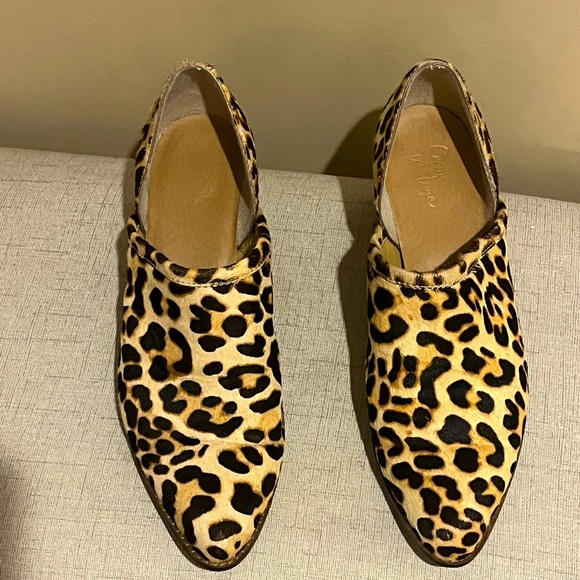 Crown Vintage Morrison Leather Leopard Print Fur Pointed Toe Slip-on Boots, 8 - Picture 1 of 9